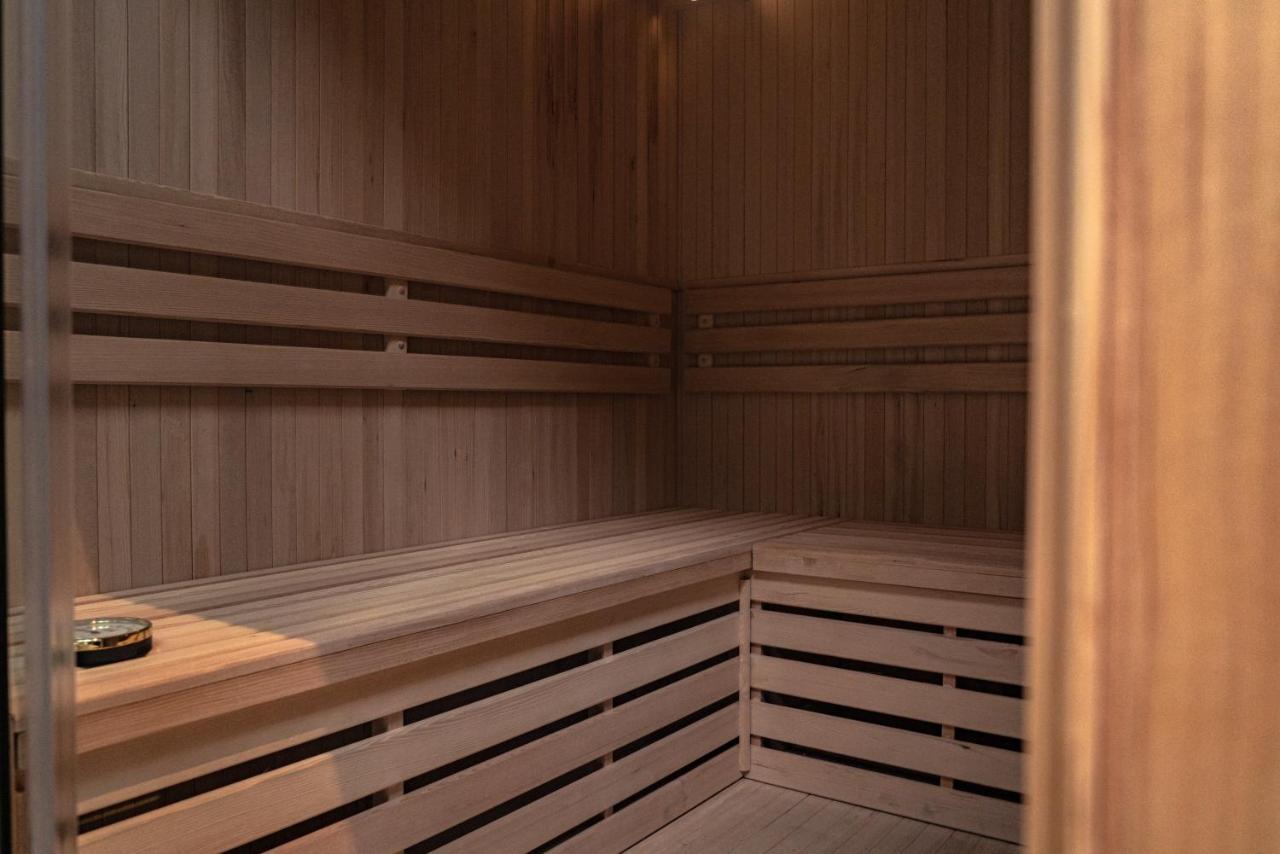 Set Spa Мускрон Екстериор снимка